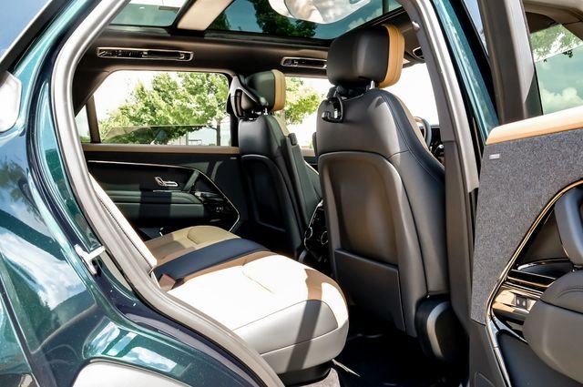 New 2026  Land Rover Dynamic SE image 43