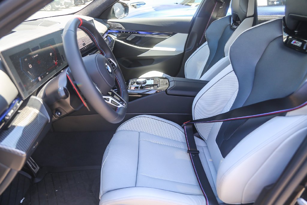 Used 2026 Dark Graphite Metallic BMW Base image 14