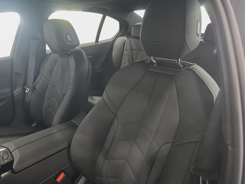 Used 2027 Black Sapphire Metallic BMW 530i image 20