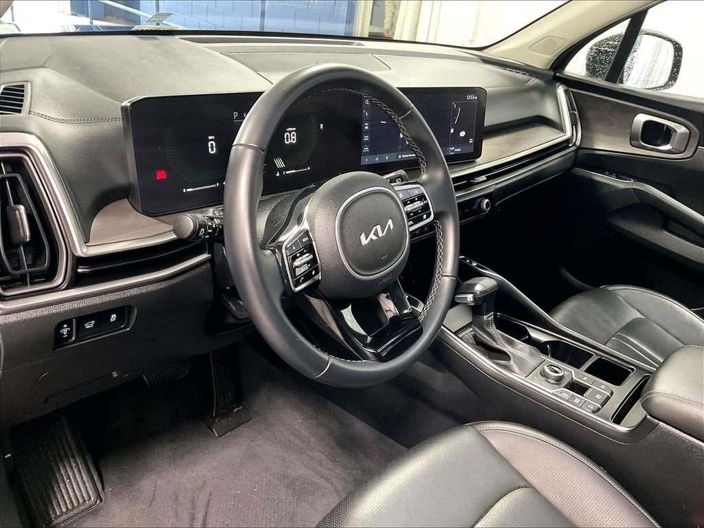 Used 2024 Black Kia X-Line EX image 8