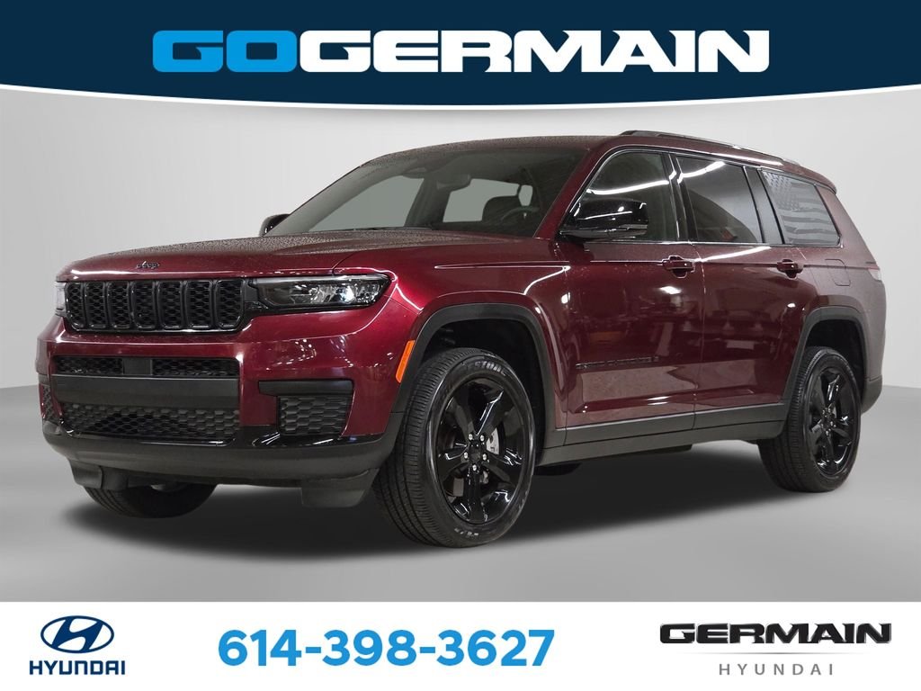Used 2024 Red Jeep Altitude X image 1