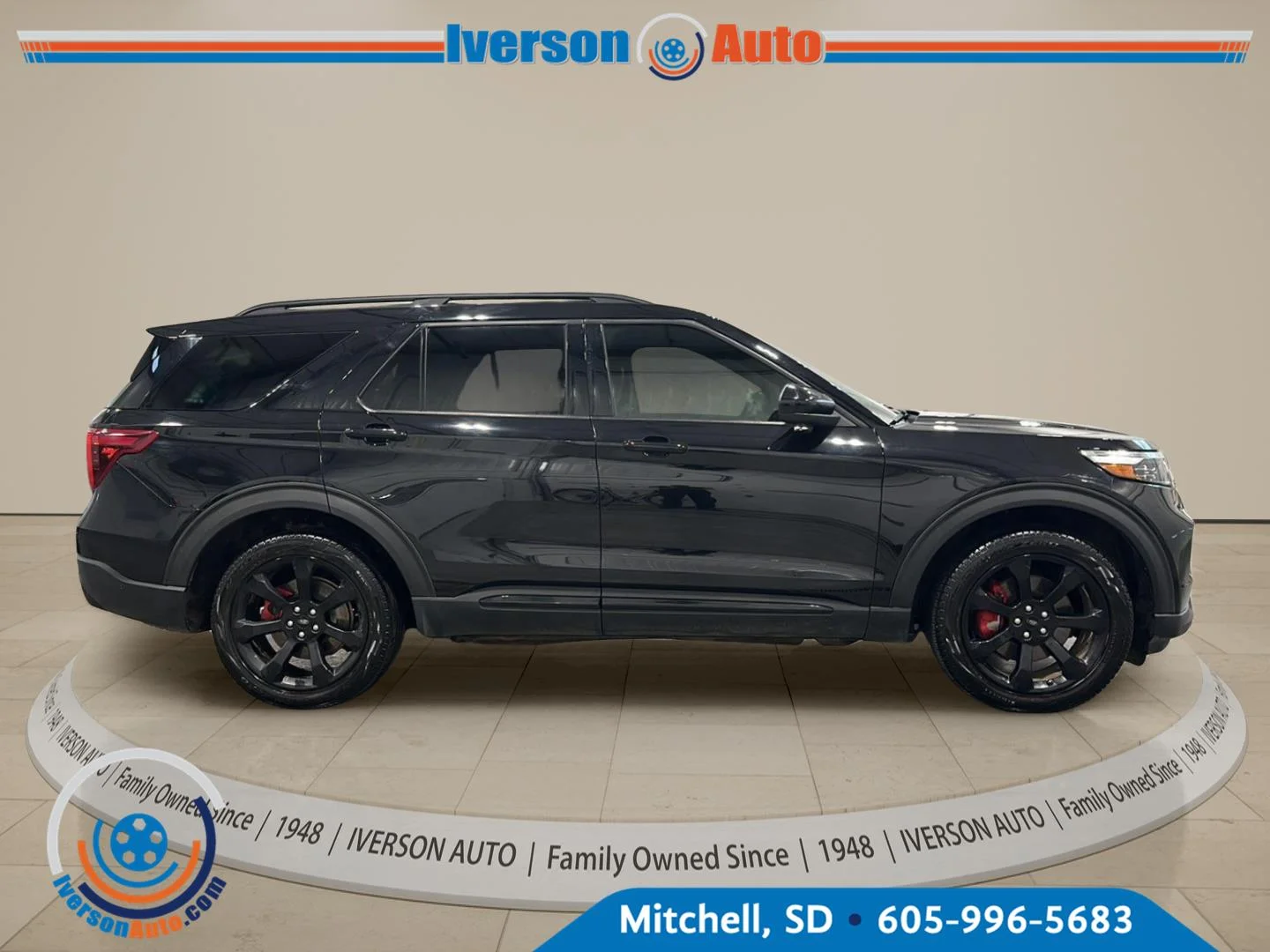 Used 2022 Agate Black Ford ST image 8