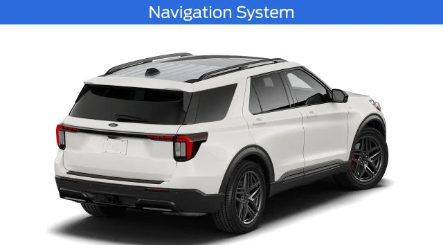 New 2026 Star White Metallic Tri-Coat Ford ST-Line image 3