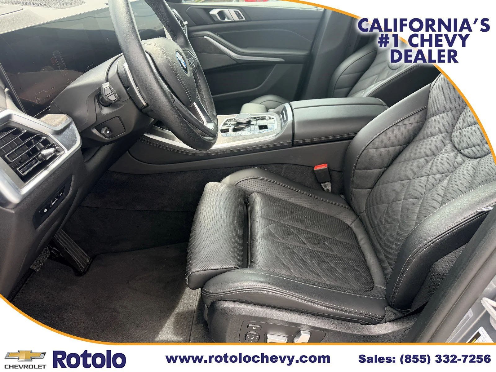 Used 2025 Gray BMW xDrive50e image 17