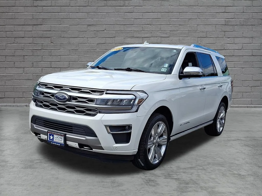 Used 2022 Star White Metallic Tri-Coat Ford Platinum image 5