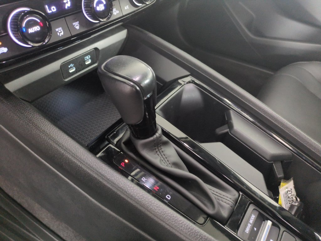 2024 Honda Accord Hybrid EX-L - Photo 31