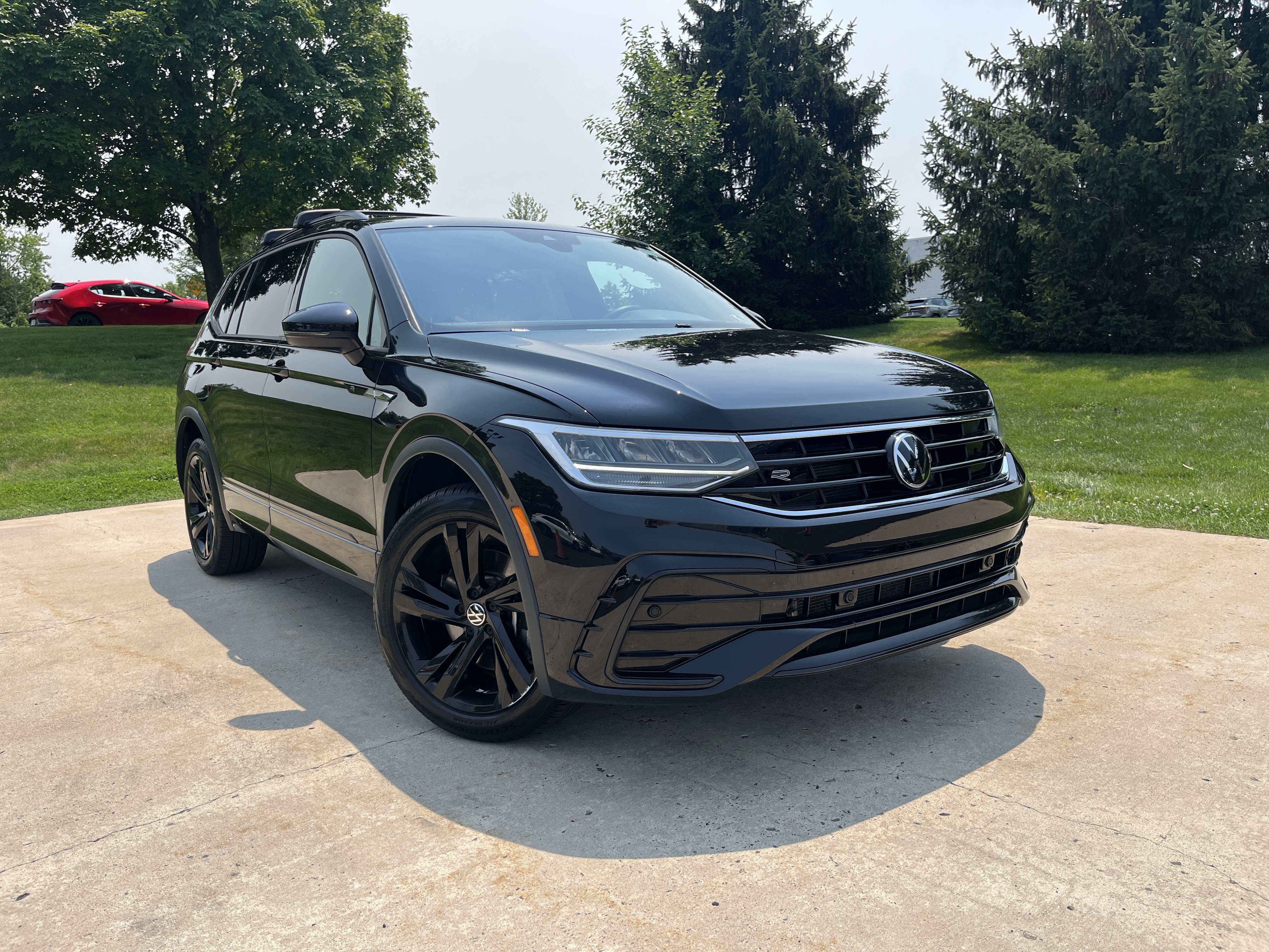 Used 2023 Black Volkswagen SE R-Line Black image 2