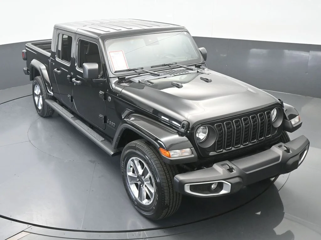 Used 2024 Black Clearcoat Jeep Sport S image 55