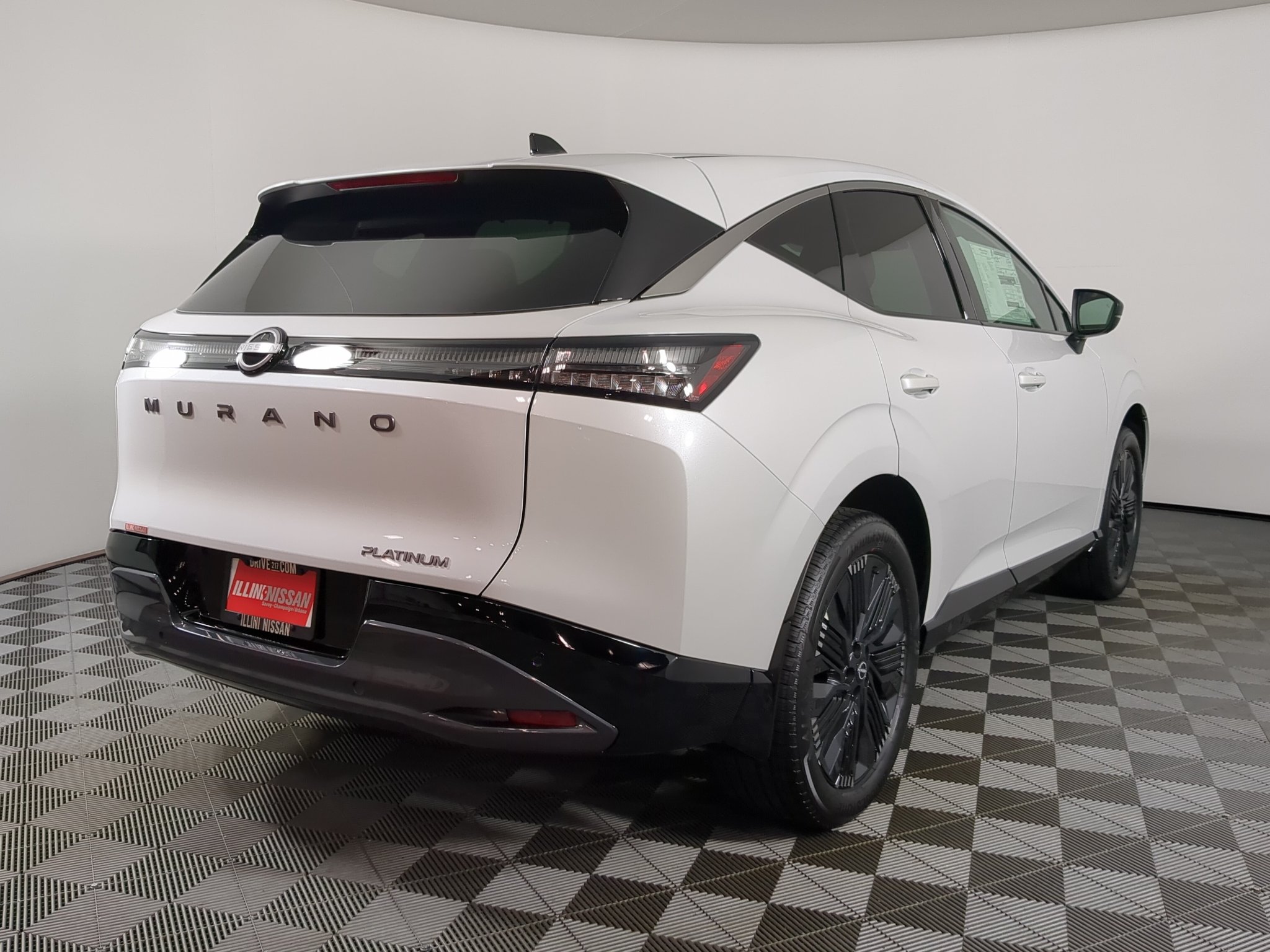 New 2027 Everest White Pearl TriCoat Nissan Platinum image 9