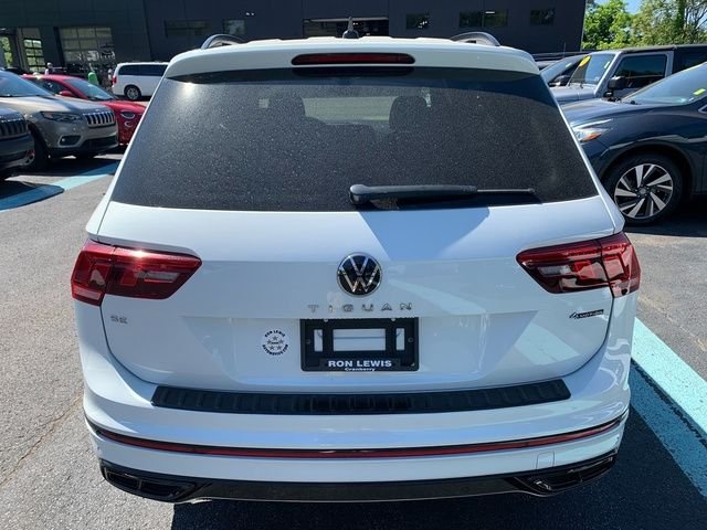 Used 2023 White Volkswagen 2.0T SE R-Line Black image 3