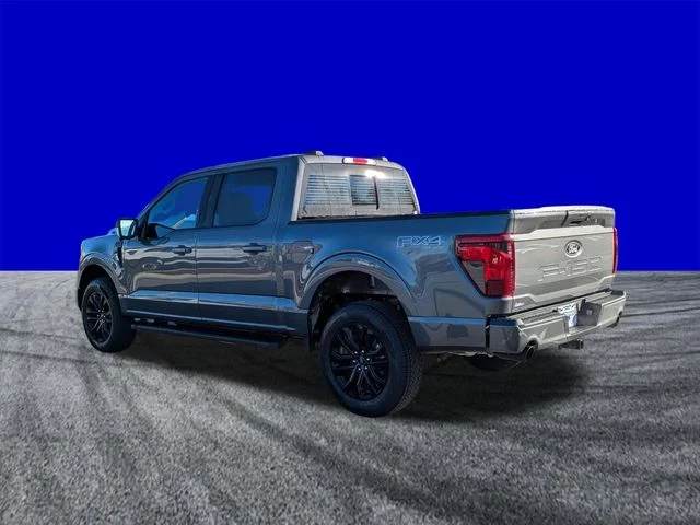 New 2026 Carbonized Gray Metallic Ford XLT image 6