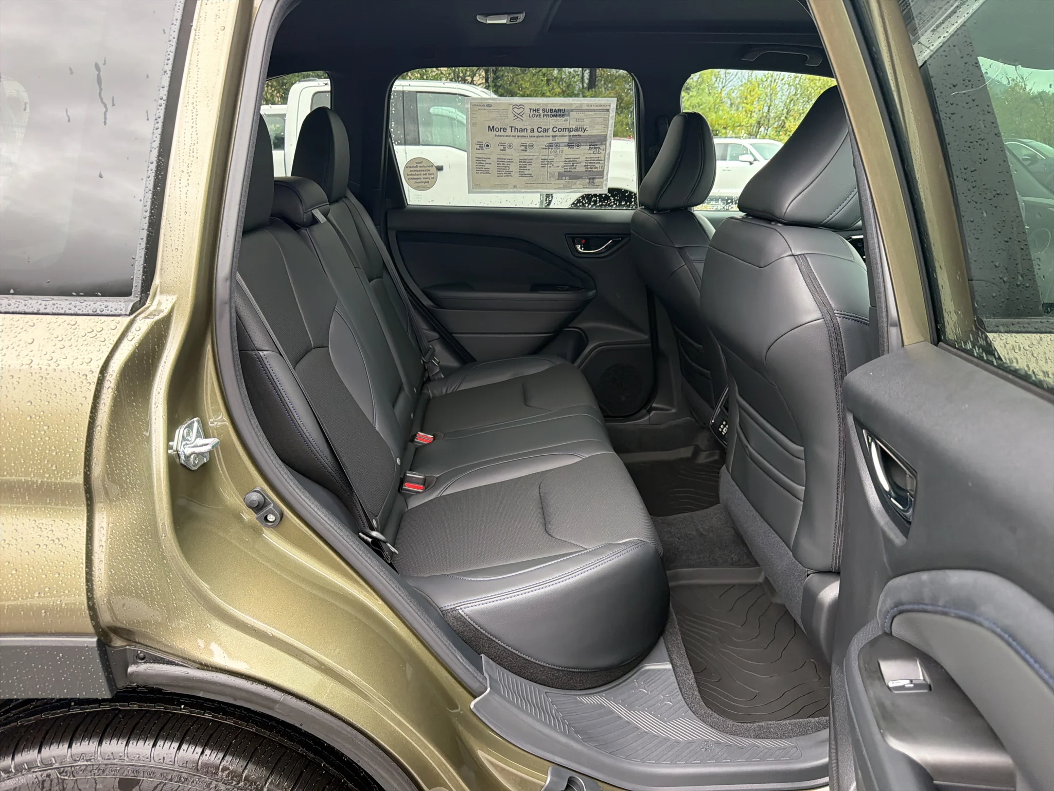 New 2026 AUTUMN GREEN METALLIC Subaru Limited Hybrid image 13