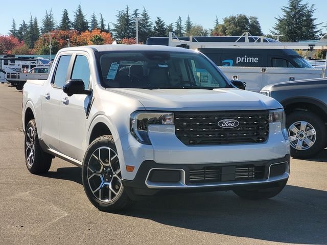 New 2025 Space White Metallic Ford Lariat® image 1