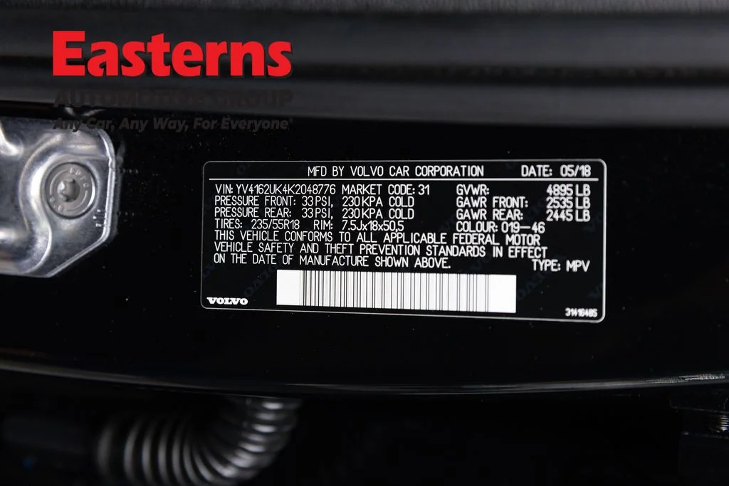 Used 2019 Black Volvo Momentum image 33