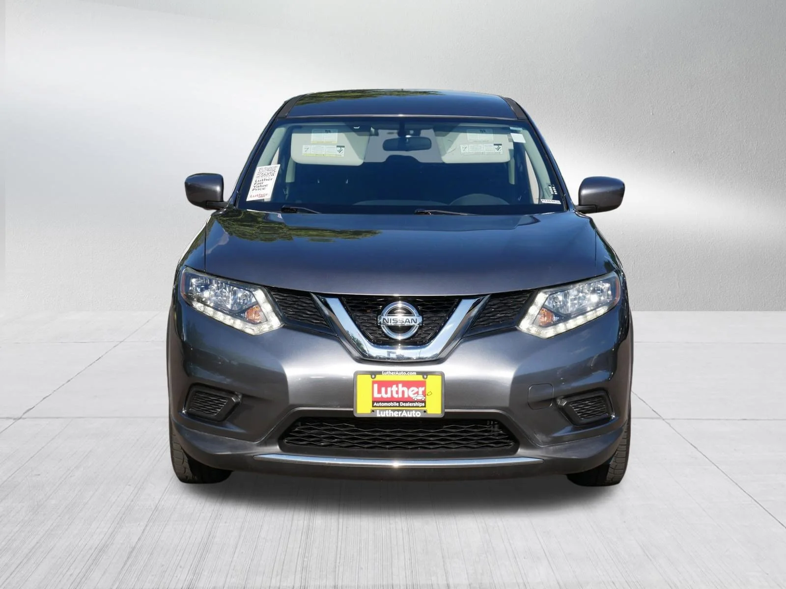 Used 2016 Nissan Rogue S with VIN 5N1AT2MT4GC830397 for sale in Brooklyn Park, MN