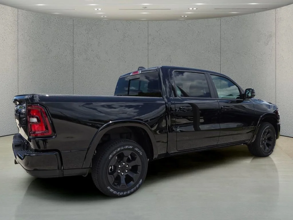 New 2026 Diamond Black Crystal Pearl-Coat Exterior Paint RAM Big Horn image 4