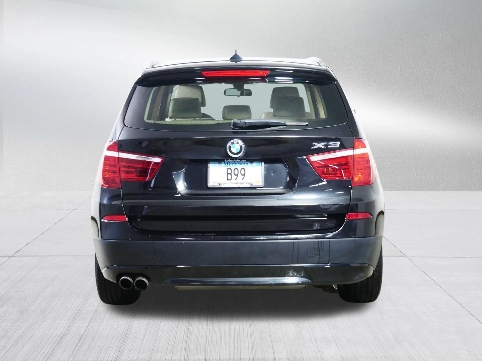 Used 2013 Black Sapphire Metallic BMW xDrive28i image 6
