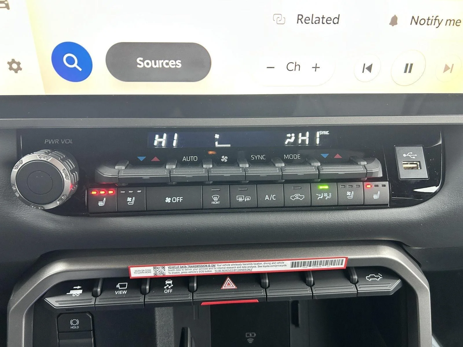 2026 Toyota Tundra Platinum - Photo 14