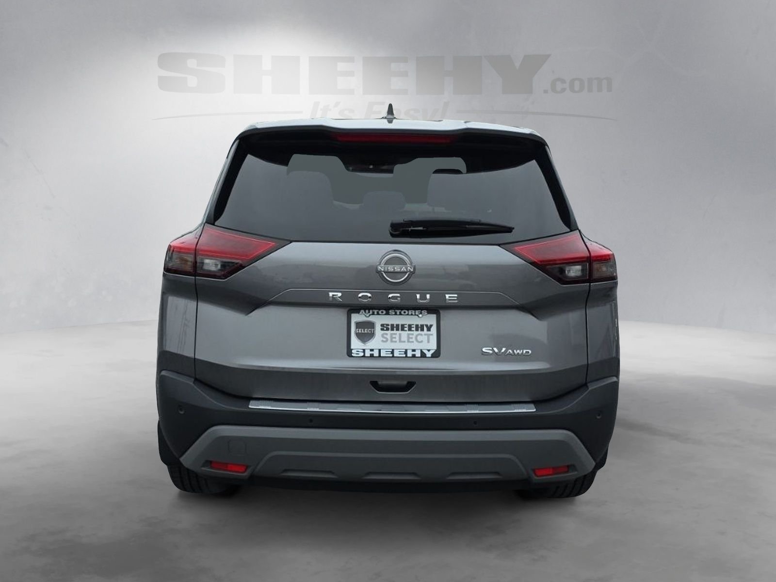 Used 2023 Gray Nissan SV image 13
