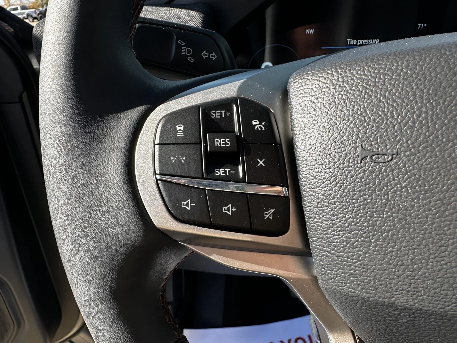 2026 Ford Explorer Active - Photo 24
