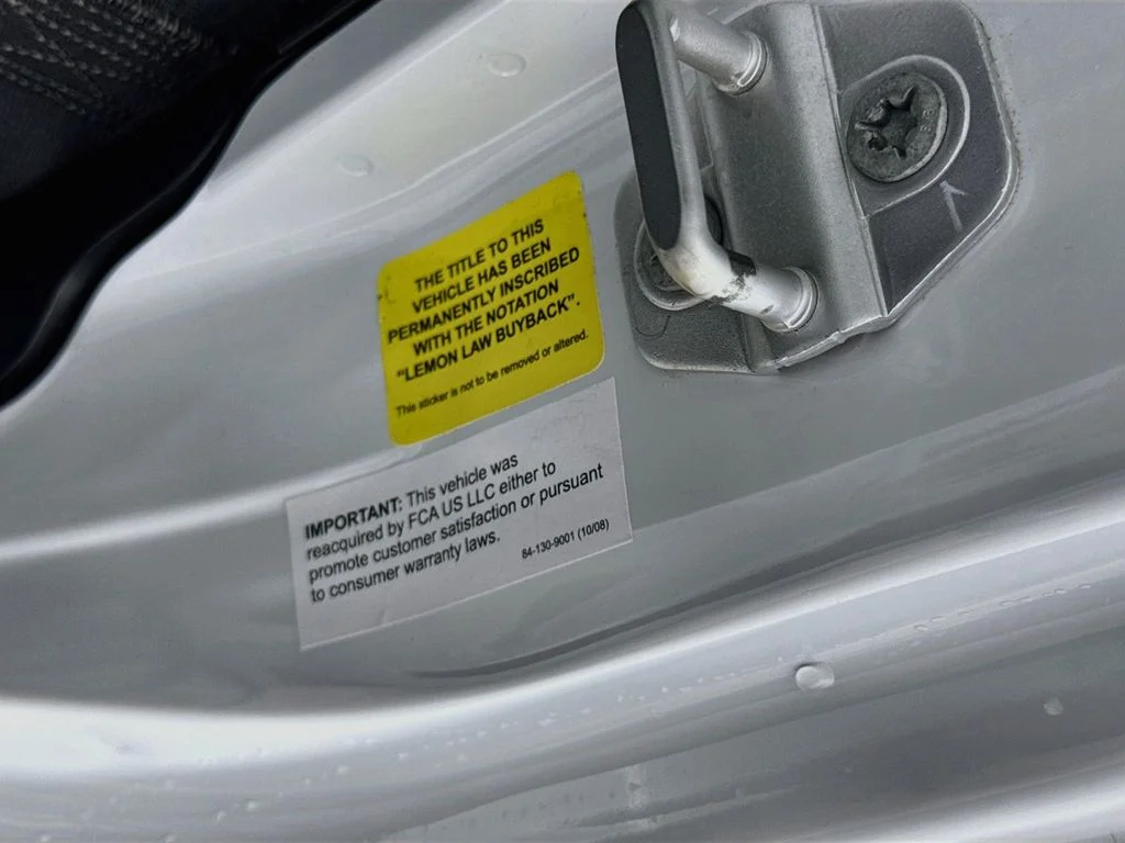 Used 2022 White Jeep Unlimited Rubicon 4xe image 32