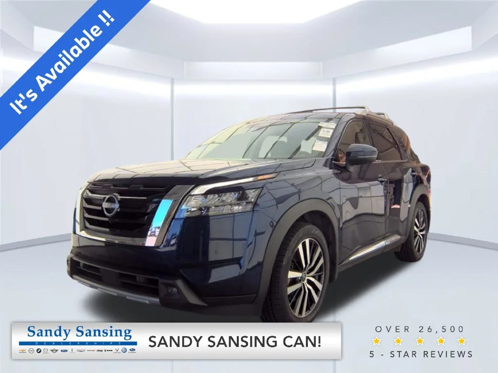 Used 2023 Blue Nissan Platinum image 1