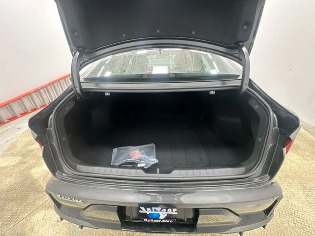 New 2026 Interstellar Gray Kia GT-Line image 21