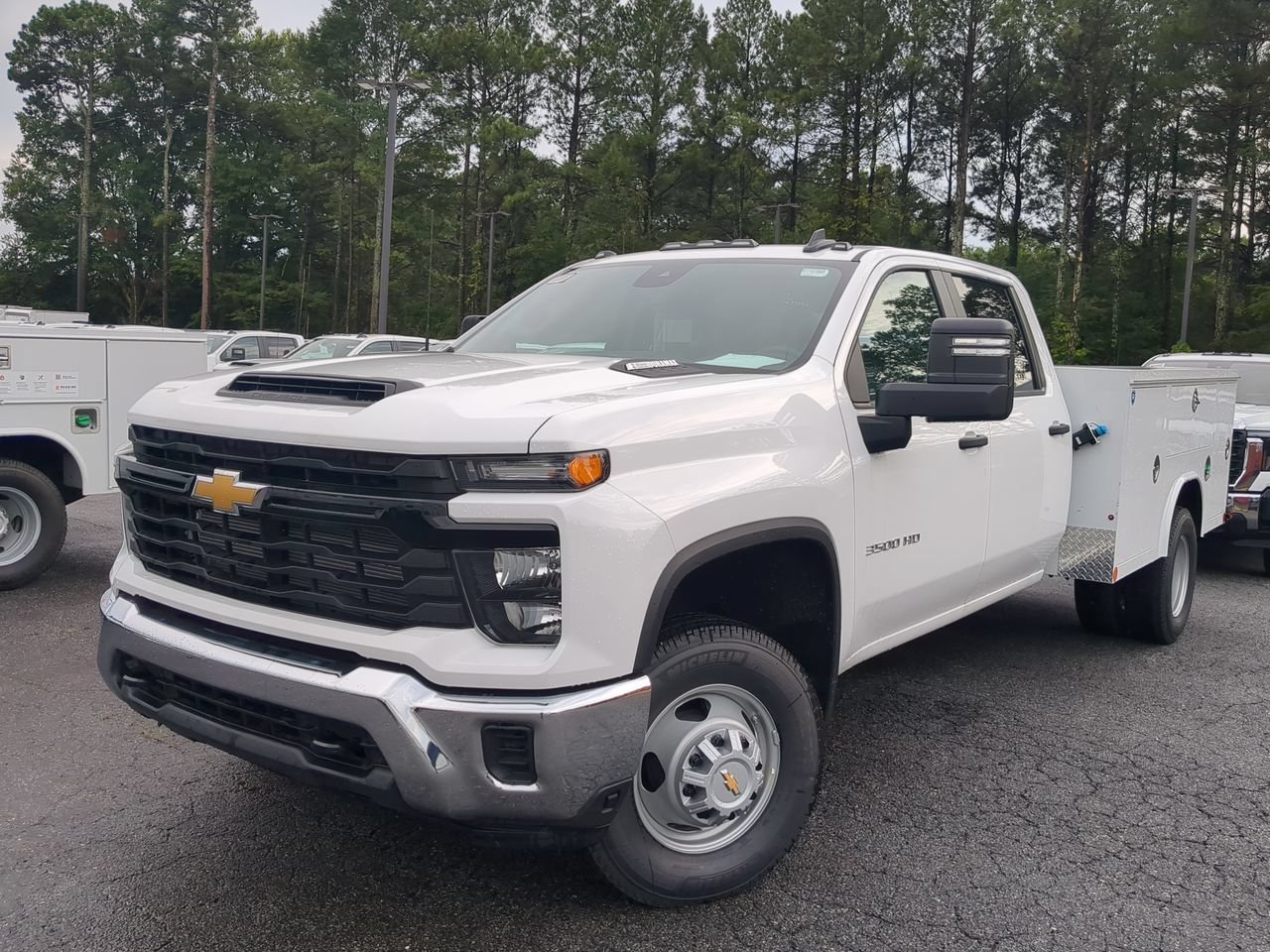 New 2025 Summit White Chevrolet Work Truck image 1