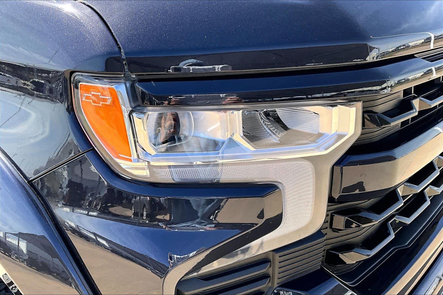 Used 2023 Dark Ash Metallic Chevrolet RST image 27