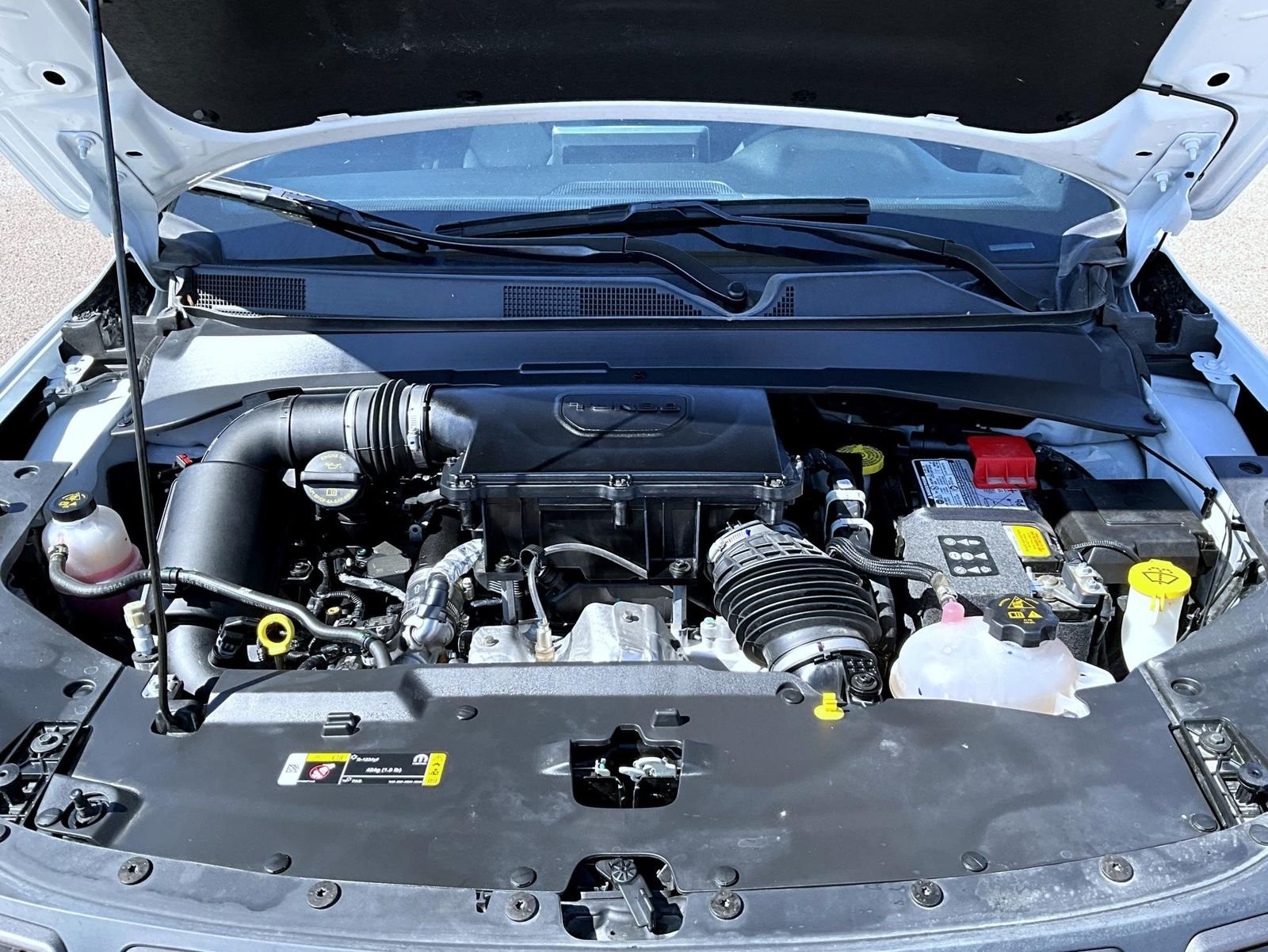 Used 2025 White Jeep Trailhawk image 24