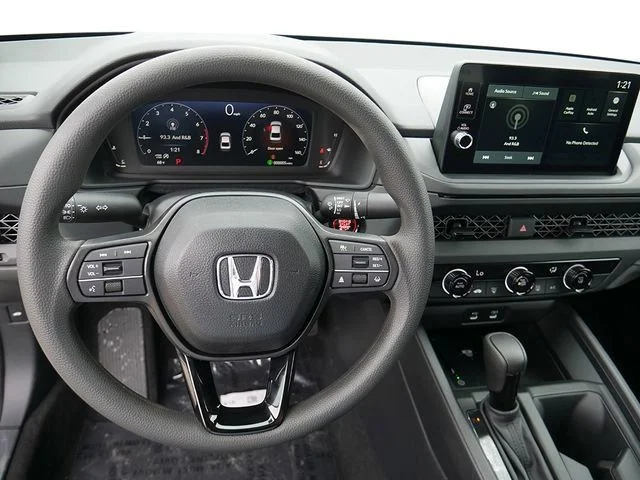 New 2026 Platinum White Pearl Honda LX image 4