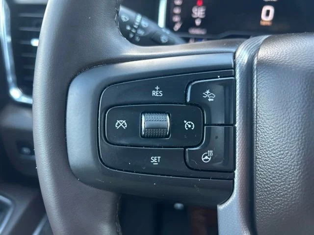 Used 2025 White GMC Denali image 13