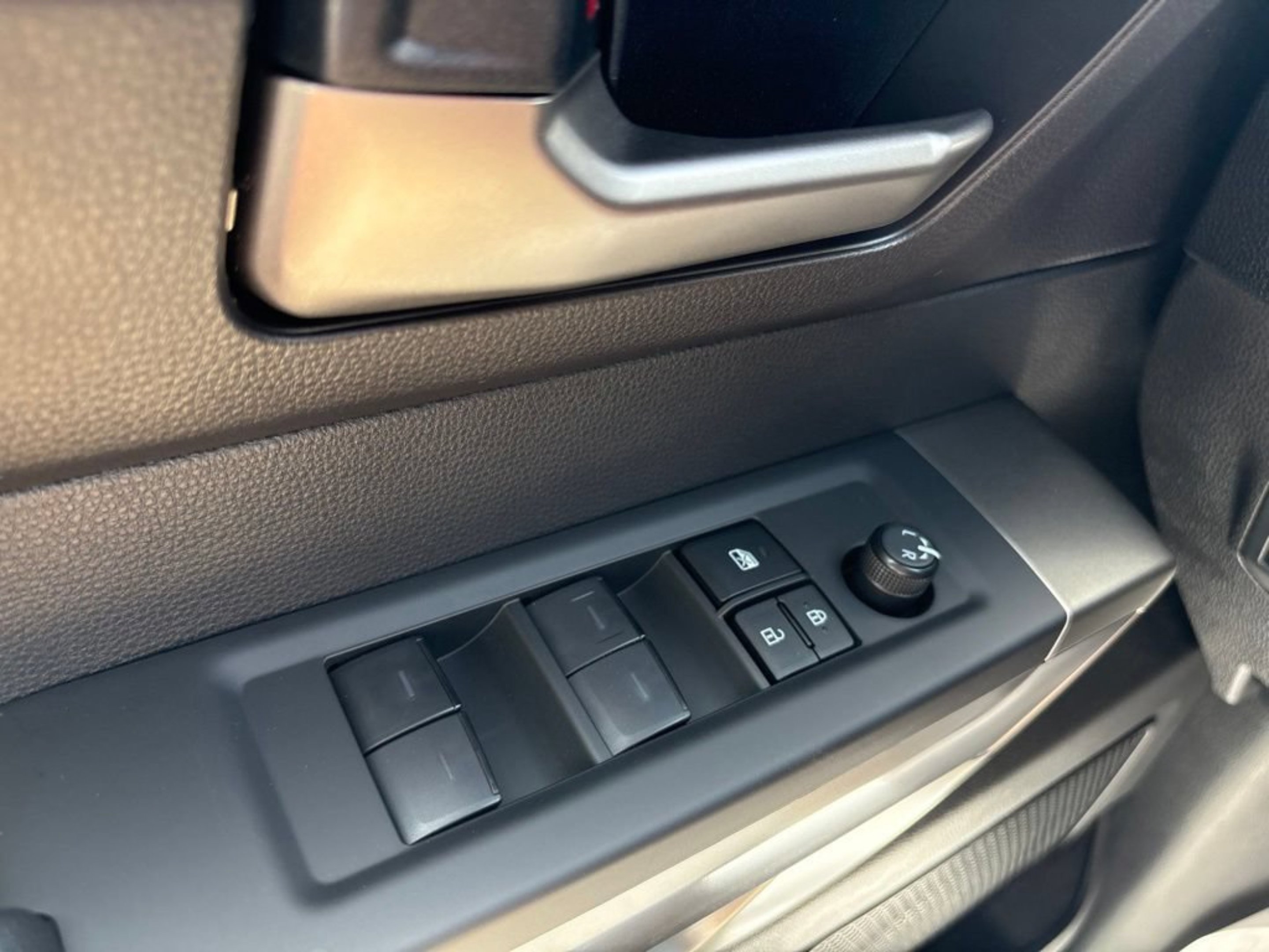 New 2026 Magnetic Gray Metallic Toyota SR5 image 11