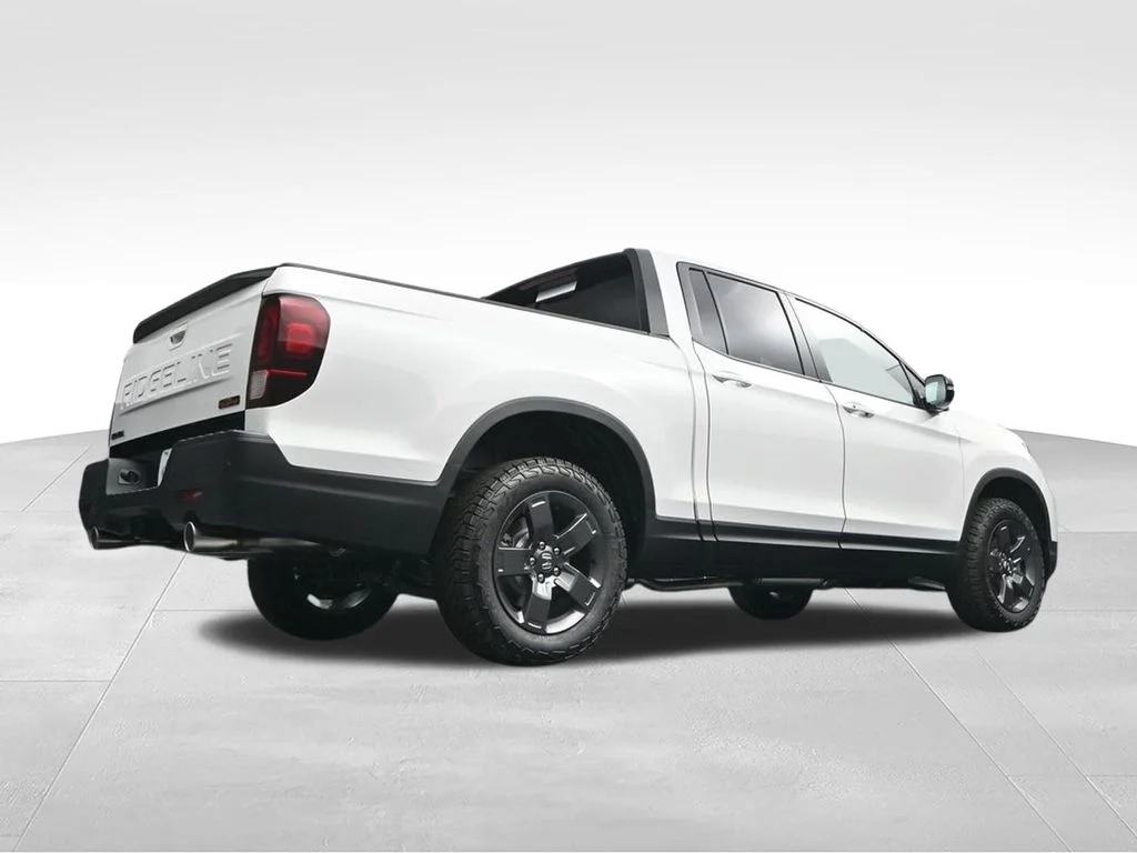 New 2026 Platinum White Pearl Honda TrailSport image 40