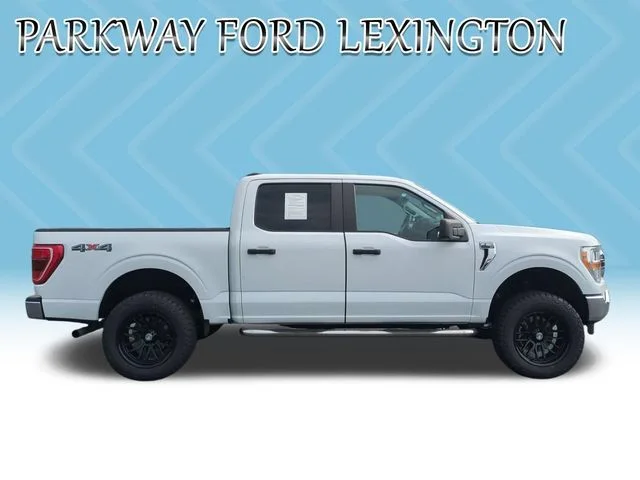 Used 2021 White Ford XLT image 6