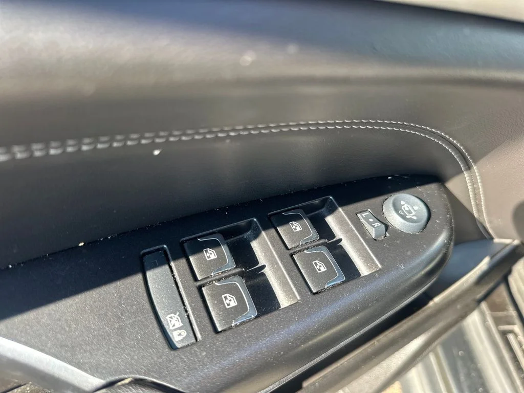 Used 2014 Graphite Metallic Cadillac Performance image 22