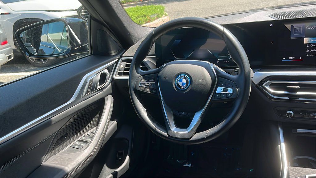 Used 2023 Jet Black BMW eDrive35 image 22