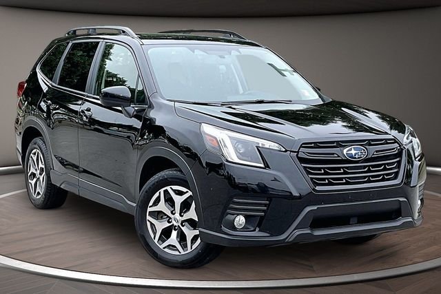 Used 2022 Black Subaru Premium image 10