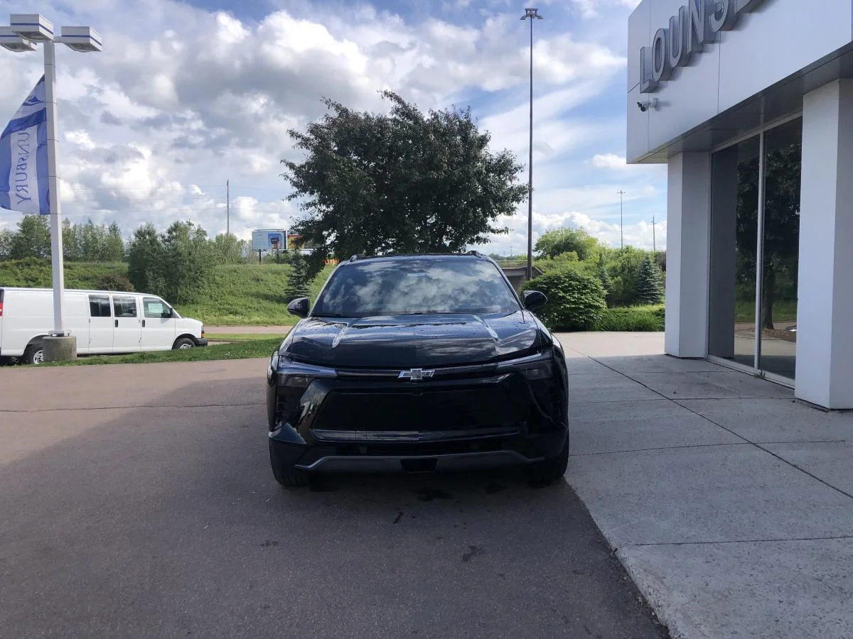 New 2026 Black Chevrolet Awd 4dr Lt image 3