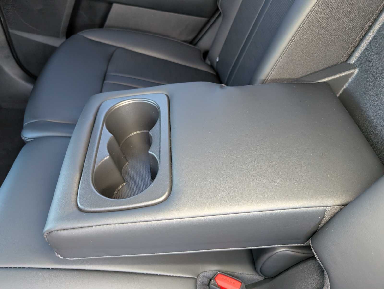 2026 Kia Sorento EX - Photo 17