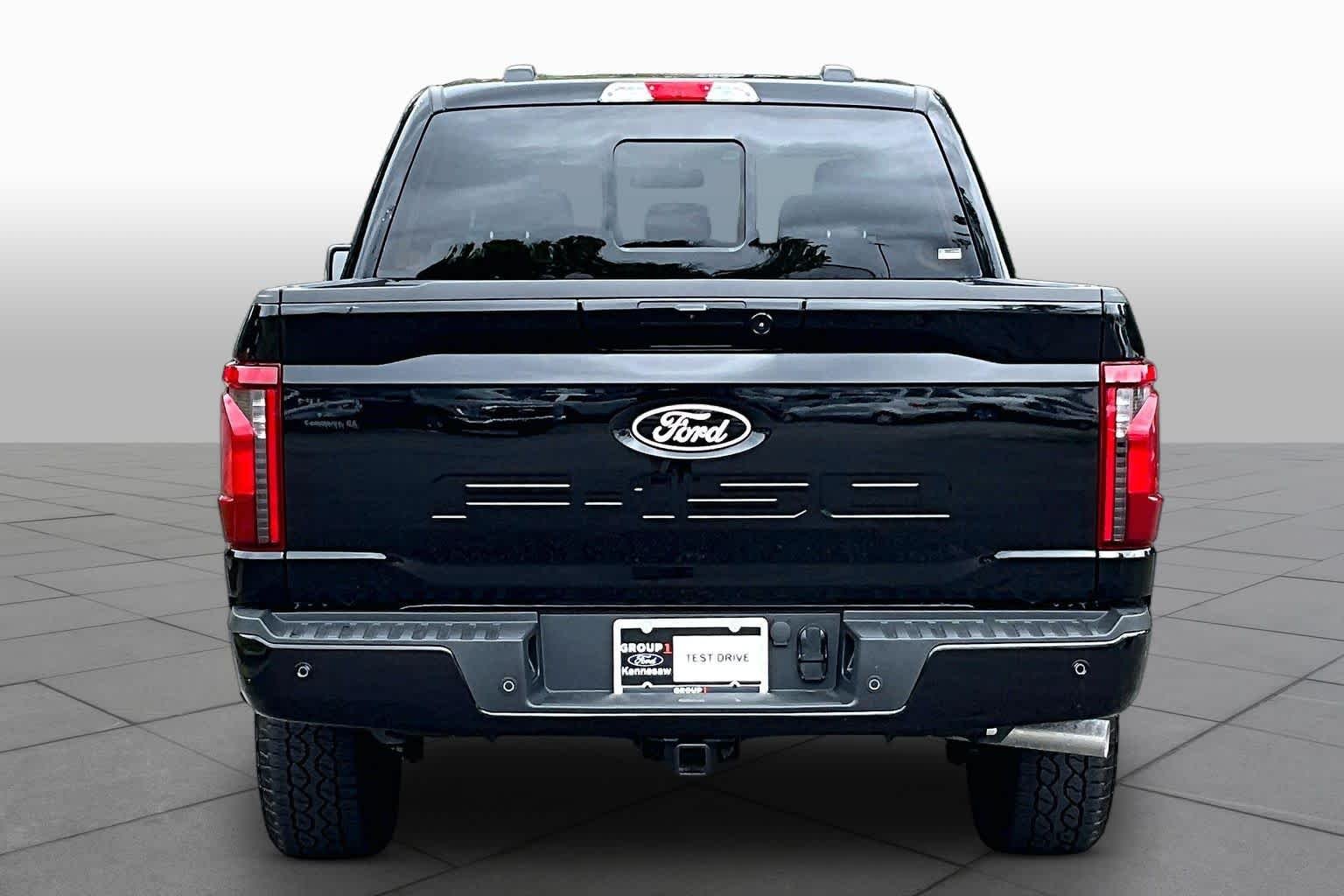 New 2026 Agate Black Metallic Ford XLT image 4