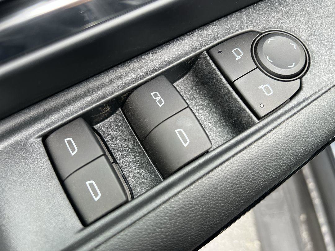 2026 Chevrolet Silverado EV LT - Photo 13