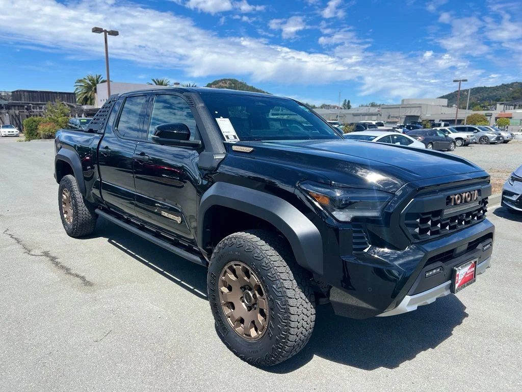 New 2026  Toyota Trailhunter image 2