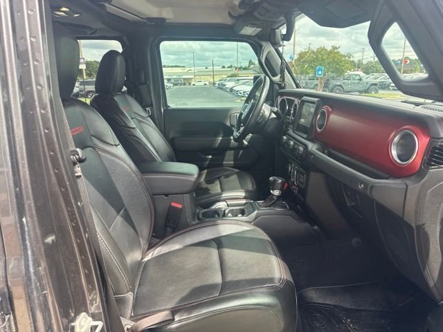 Used 2022 Gray Jeep Rubicon image 27