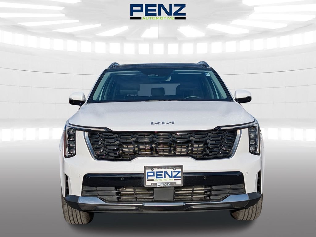 Used 2025 Kia Sorento S with VIN 5XYRLDJC1SG335991 for sale in Rochester, Minnesota