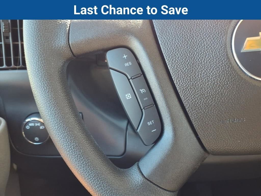 2025 Chevrolet Express Cargo Work Van - Photo 16