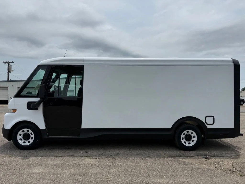 Used 2024 Chevrolet BrightDrop Zevo 600 with VIN 2G58J3TY7R9102330 for sale in Reidsville, NC