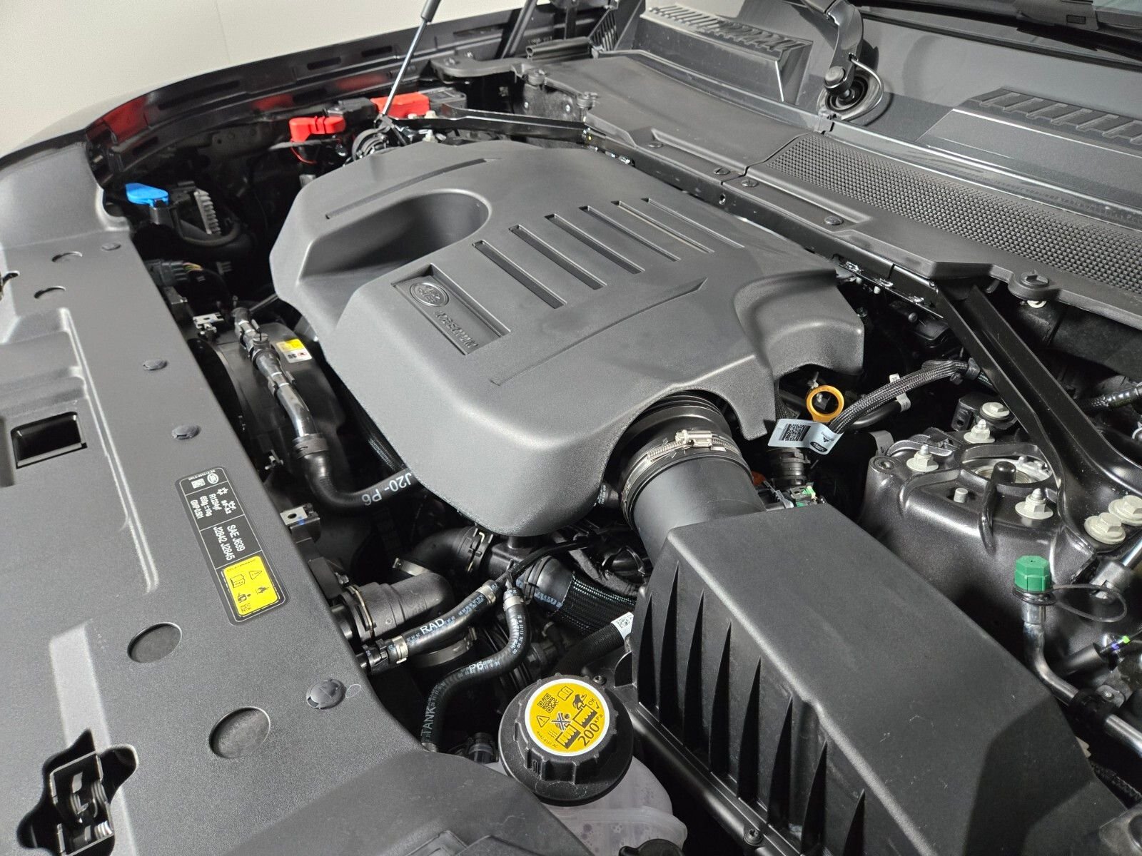 New 2026 Carpathian Grey Land Rover X-Dynamic SE image 20