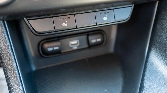 Used 2022 Gray Kia LX image 30