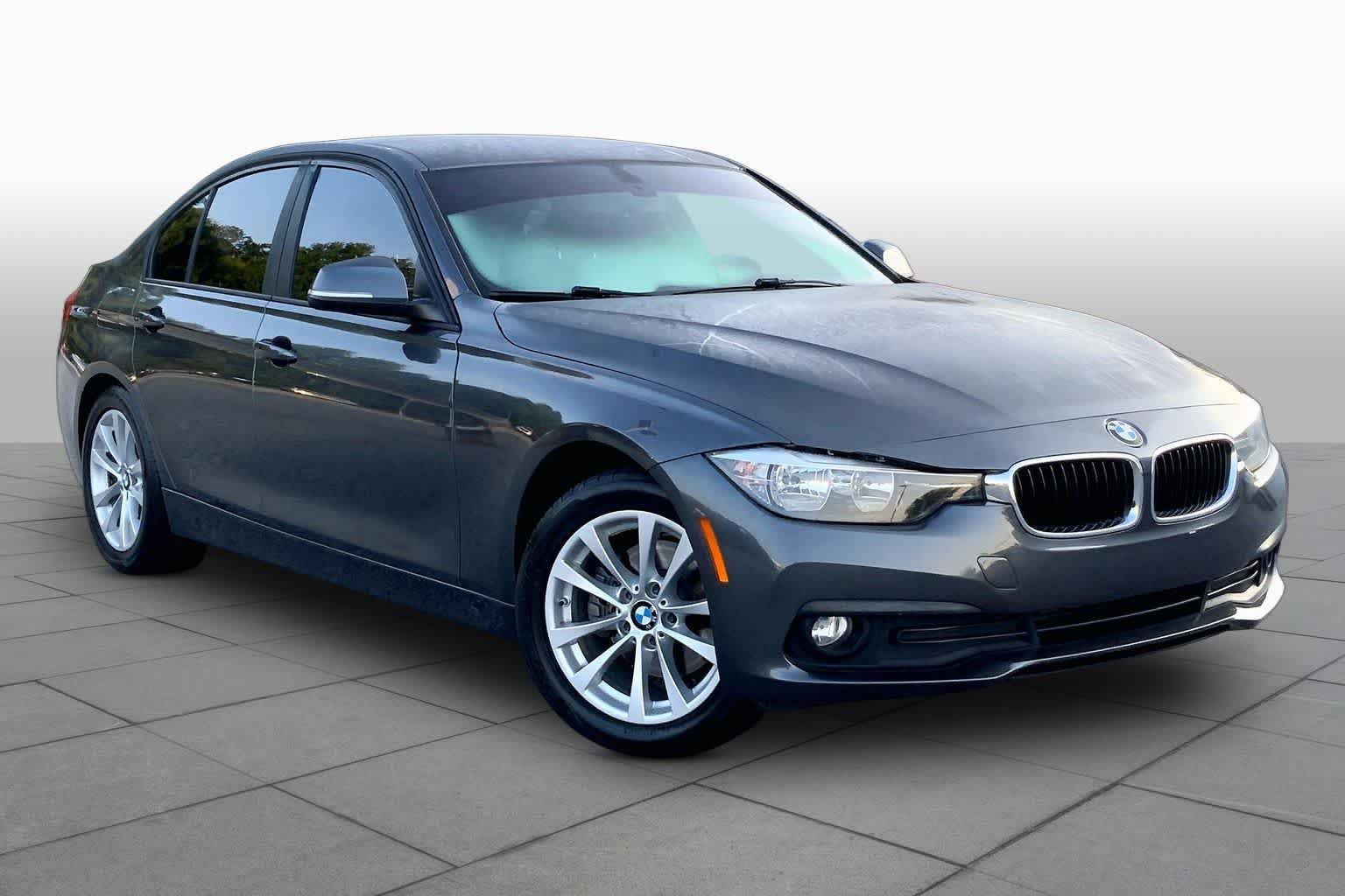 Used 2016 GREY BMW 320i image 3